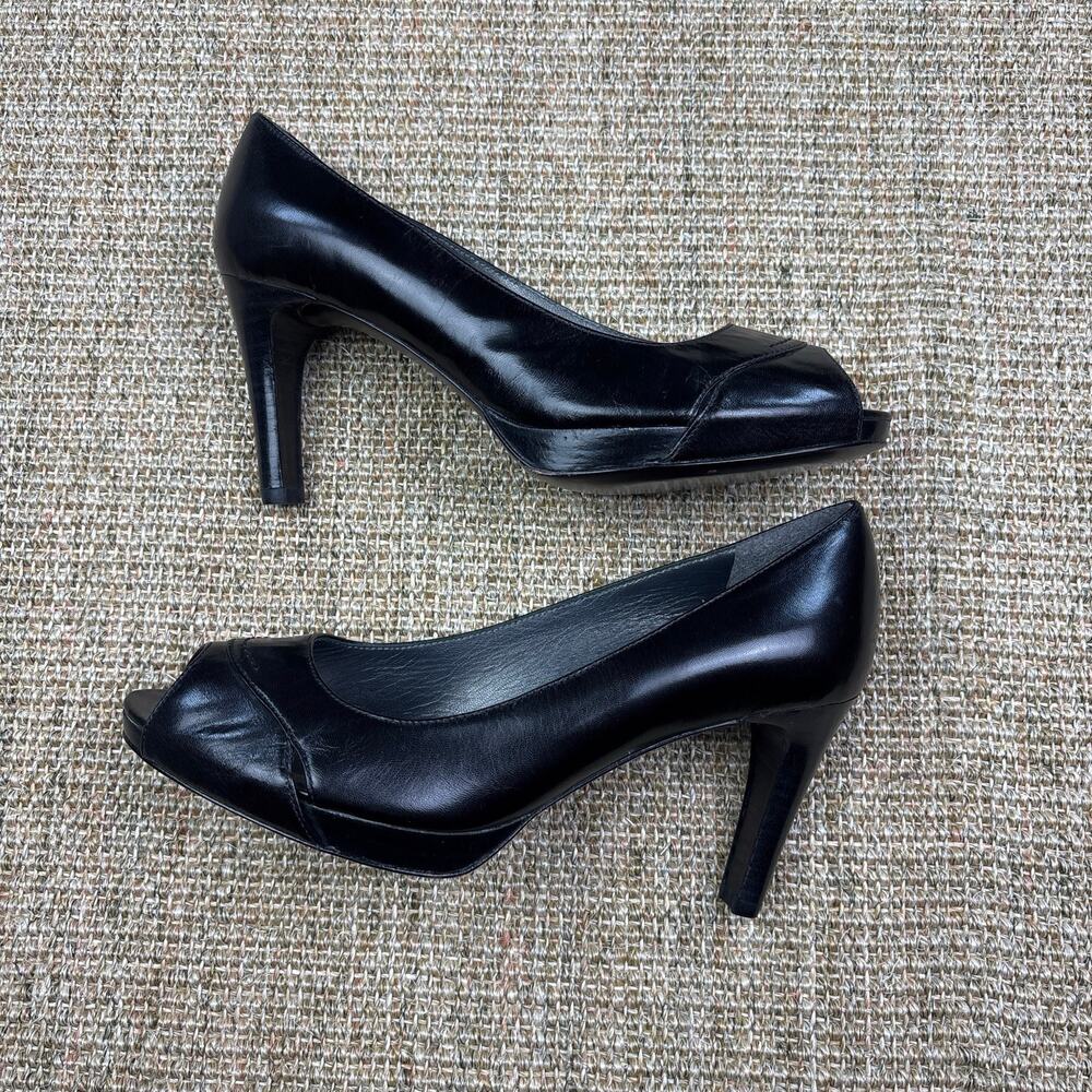 👠 Stuart Weitzman | Size 7.5M | Black Leather Peep Toe Heels